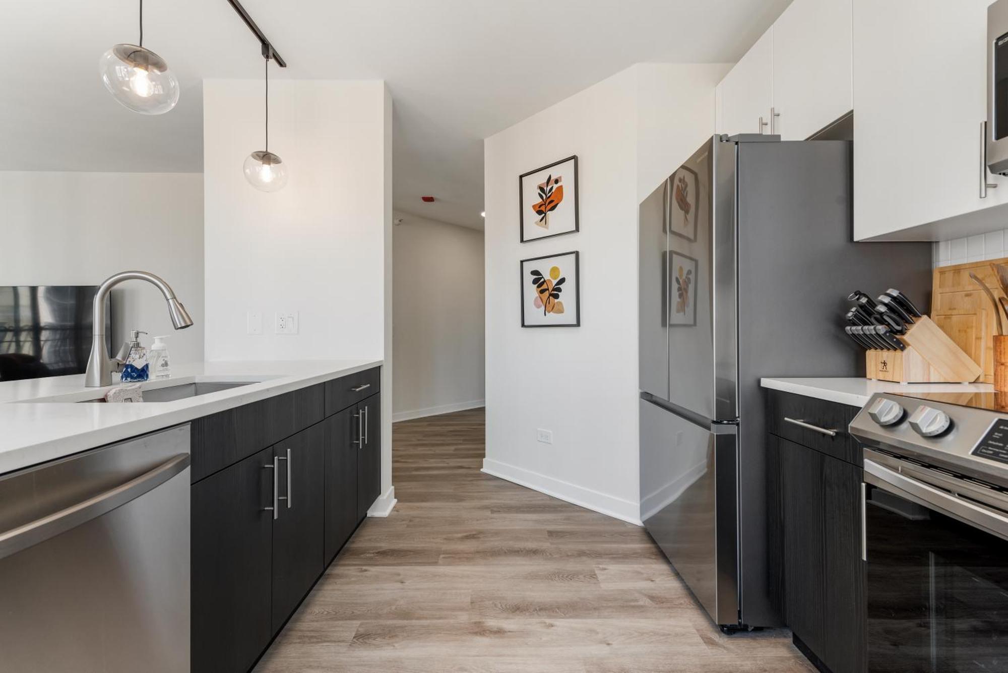 The Bernardin Gold Coast Luxury Apartments Near Magnificent Mile Chicago Exterior foto