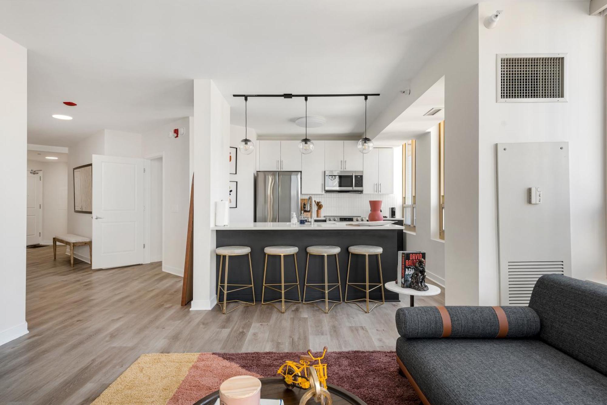 The Bernardin Gold Coast Luxury Apartments Near Magnificent Mile Chicago Exterior foto