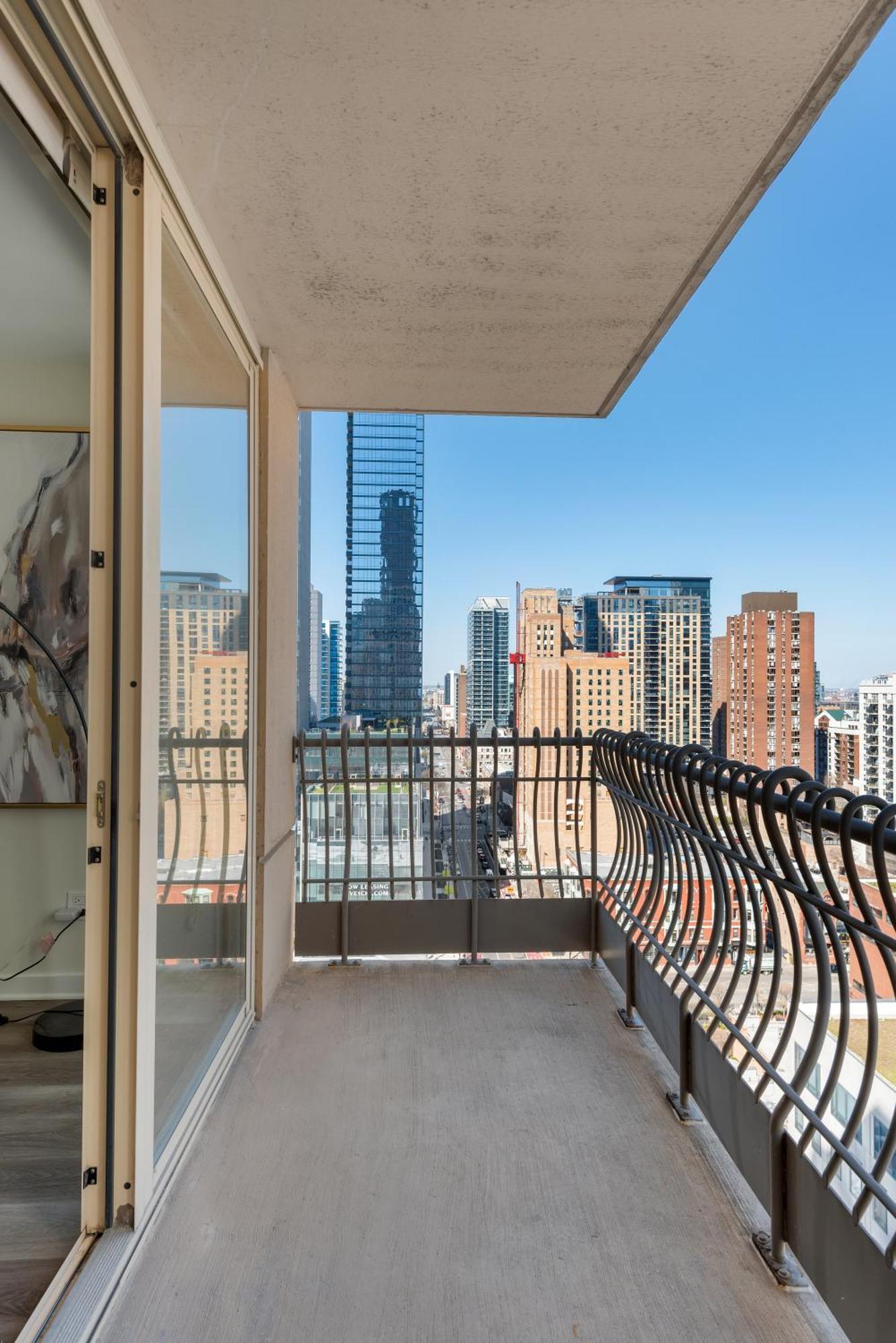 The Bernardin Gold Coast Luxury Apartments Near Magnificent Mile Chicago Exterior foto